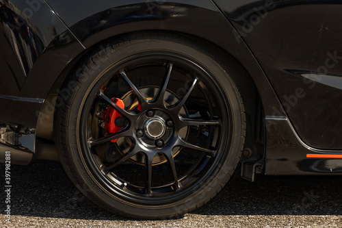 Wallpaper Mural 車のホイールとタイヤ　old  Wheel of the car Torontodigital.ca