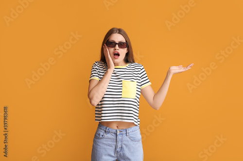 Surprised woman with stylis...