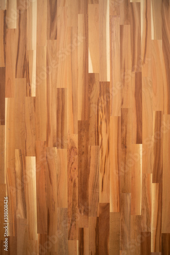 Holz 4