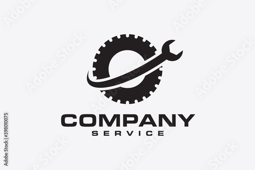 wheel wrench logo