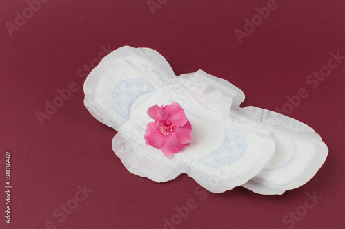 Cotton period pads in composition 