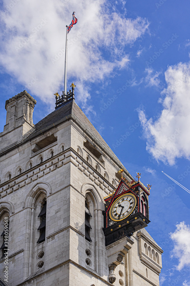 Obraz premium An old classic London street clock. London, UK.