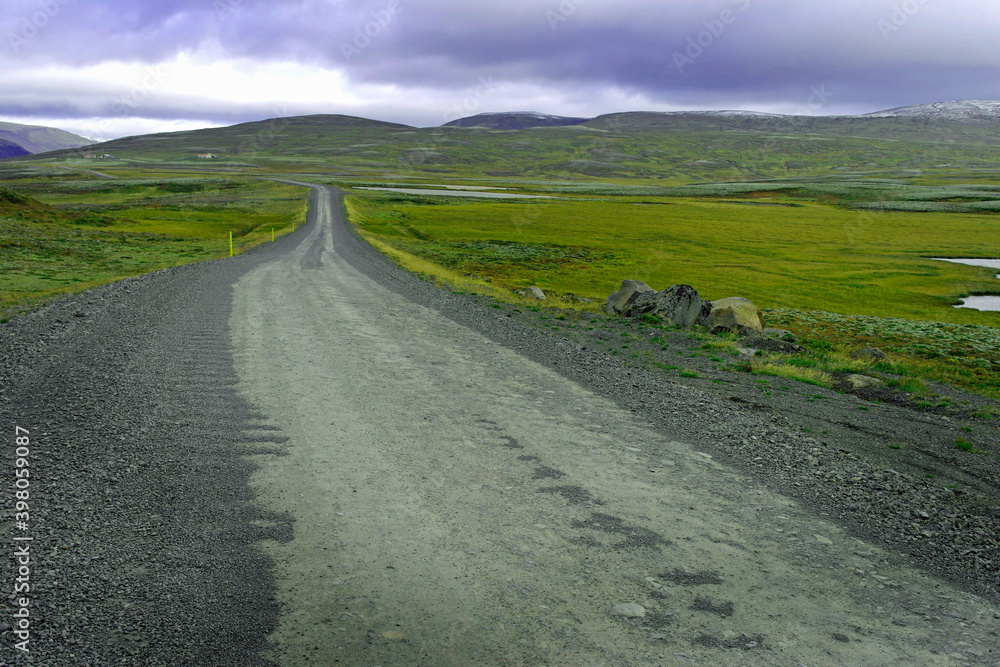 Unmade road in Iceland 