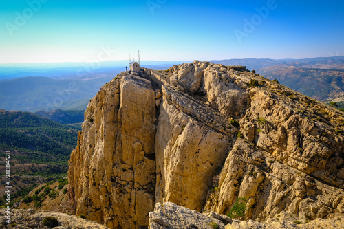 Peñagolosa (en valenciano, Penyagolosa) es una montaña del macizo que lleva su nombre, en la provincia de Castellón (España).  photo