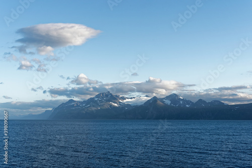 Norwegen - Hurtigruten - Lofoten - Küste photo