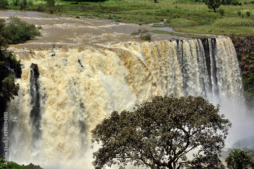 Paisajes y localizaciones de las cataratas del Nilo Azul, en el sur del lago Tana y de la ciudad de Bahir Dar, en el norte de Etiopia photo