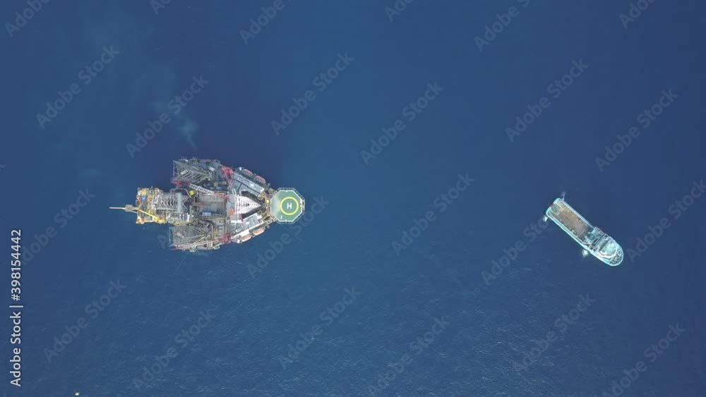 Aerial view of the jack up rig being towed to the offshore location
Aerial view of the jack up rig being towed to the offshore location