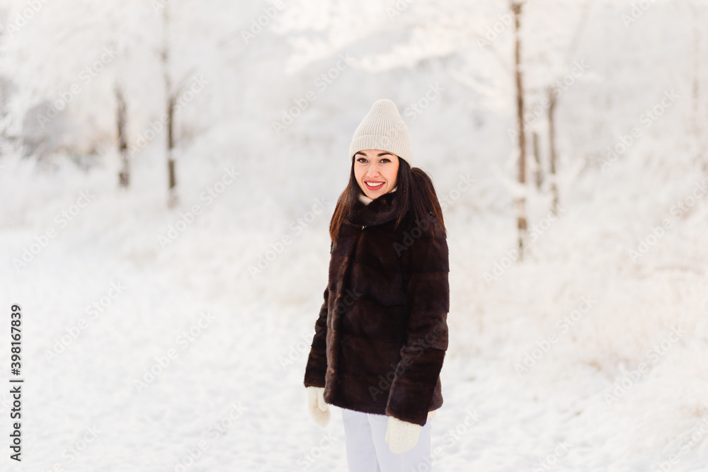 winter photo shoot of a young woman winter photo shoot of a young woman