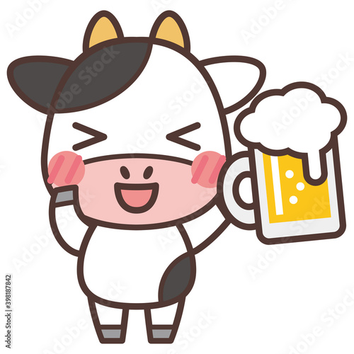 ビールジョッキを持つ牛のキャラクター　Cow character with a beer mug