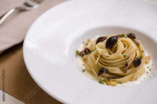 tagliatelle ai funghi