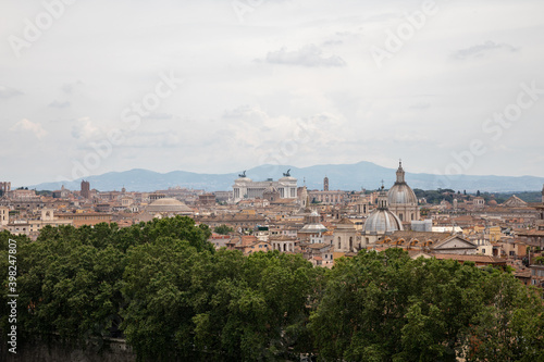 Panoramic view on the city of Rome and river Tiber in Rome and river Tiber © TravelFlow