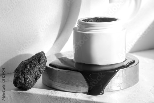 Obraz na płótnie black mask with crub by activated charcoal powder and caviar w salonie