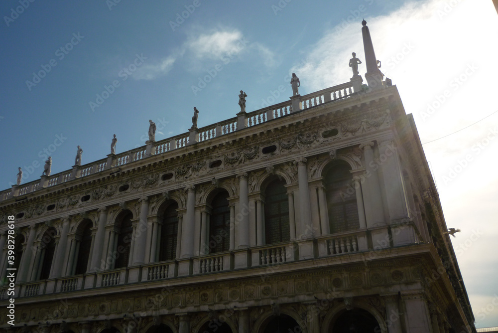 Fototapeta premium building in Venice, Italy