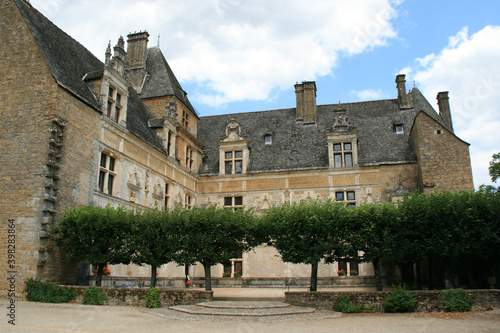 medieval and renaissance castle (montal) in saint-jean-lespinasse in france