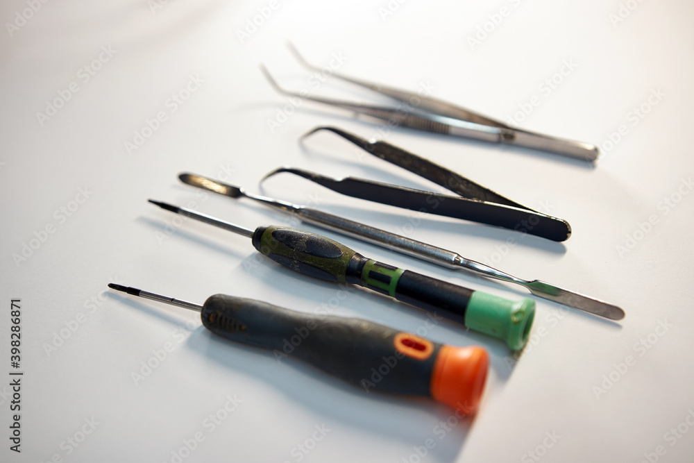 Tool for repairing mobile phones. Mobile device service. Tool for repairing mobile phones. Mobile device service.