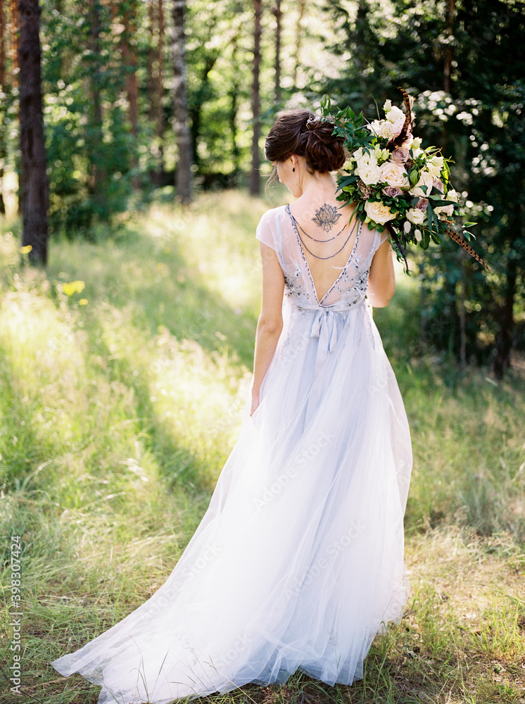 Bride with wedding bouquet Bride with wedding bouquet