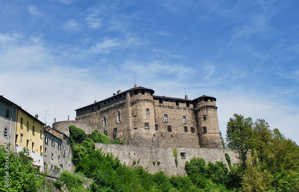 Il castello nel borgo di Compiano in provincia di Parma, Emilia Romagna, Italia.