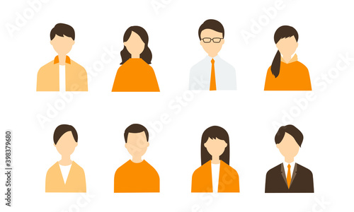 8人の若者のアイコンイメージ