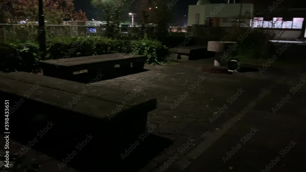 夜 ベンチ 夜 ベンチ