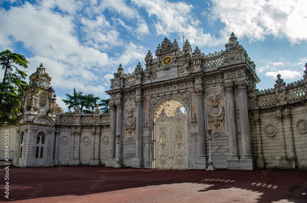Fototapeta premium Dolmabahce Palace in Istanbul