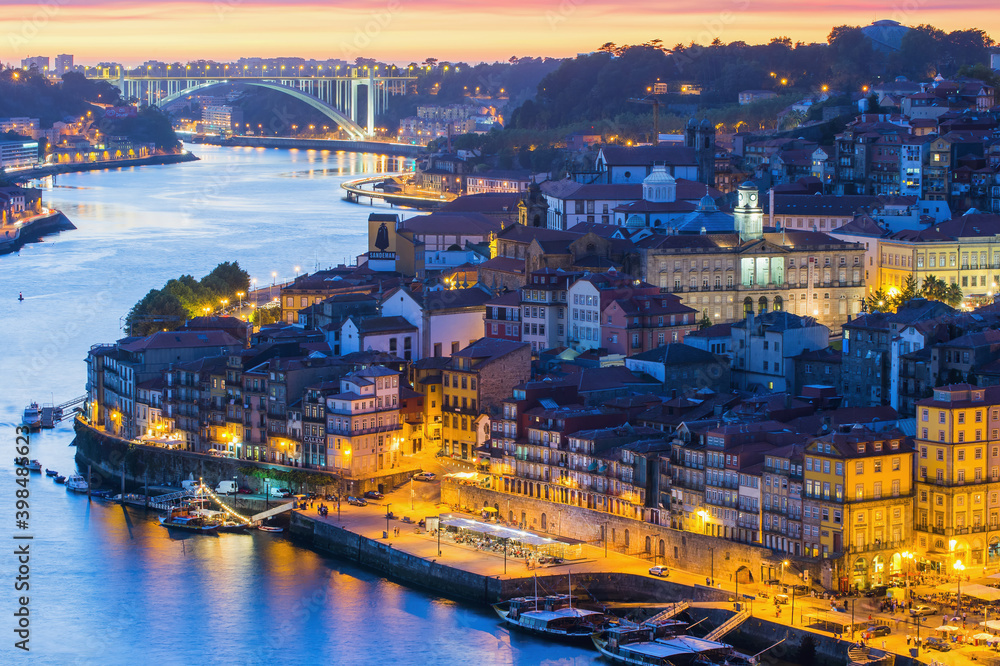 Douro river and Ribeira at sunset, Porto, Portugal, Unesco World Heritage Site