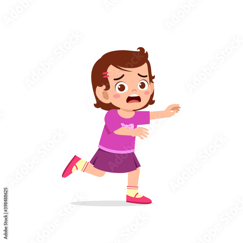 cute little kid girl scared and run expression gesture