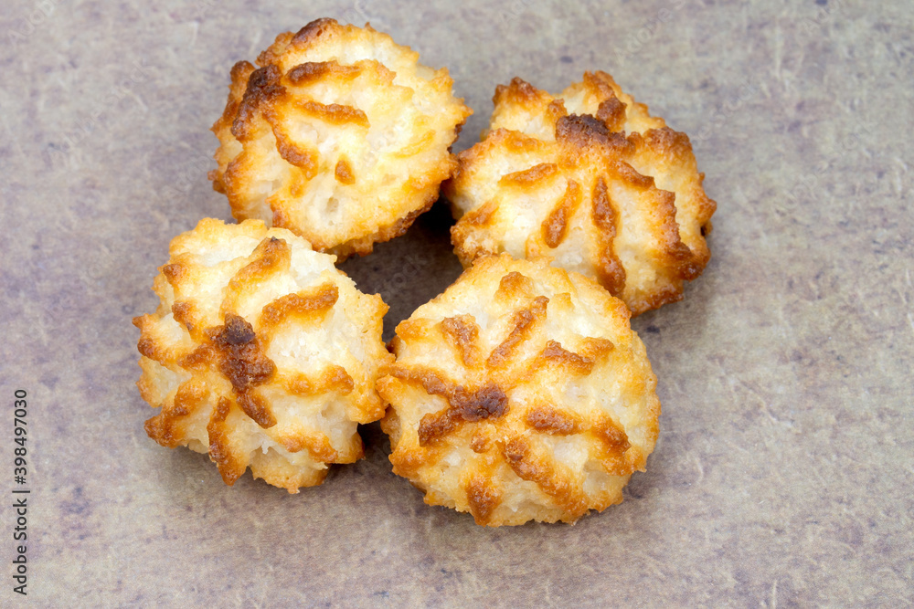 rochers à la noix de coco isolé rochers à la noix de coco isolé