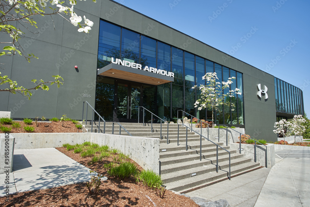 Portland, Oregon - Apr 26, 2019: Under Armour's new corporate office  building in Southwest Portland. Under Armour, Inc. is an American company  that manufactures footwear, sports, and casual apparel. Stock Photo | Adobe  Stock