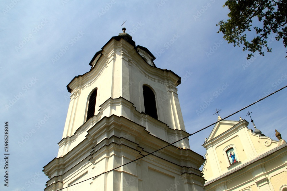 Uherce Mineralne kościół