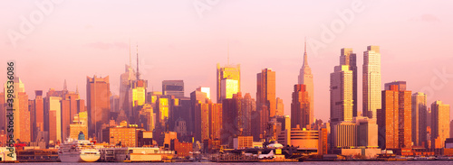 Cityscape of Manhattan in New York City, USA © Jose Luis Stephens
