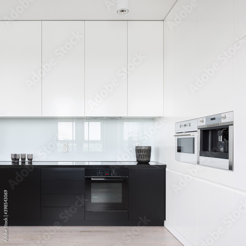 White and black kitchen cupboards