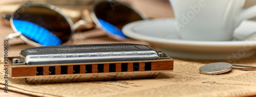 Cuadro en lienzo Harmonica Blues - blues diatonic harp for playing country and Western