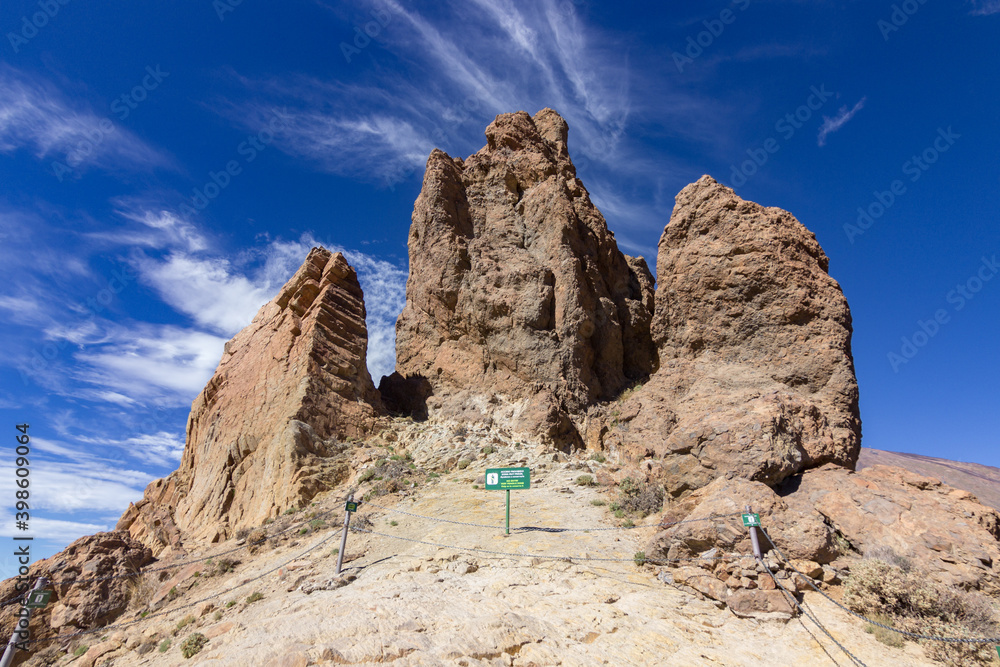 Views of Roques de Garcia near Teide in Tenerife (Spain) Views of Roques de Garcia near Teide in Tenerife (Spain)