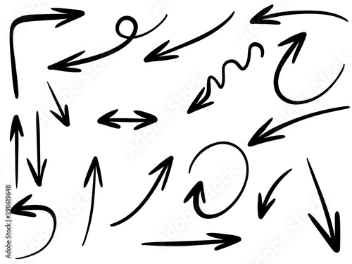 hand drawn arrow icon set isolated on white background. Doodle vector illustration.