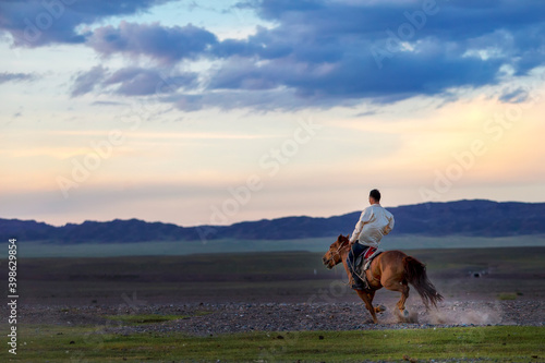 The Mongol horse is the native horse breed of Mongolia