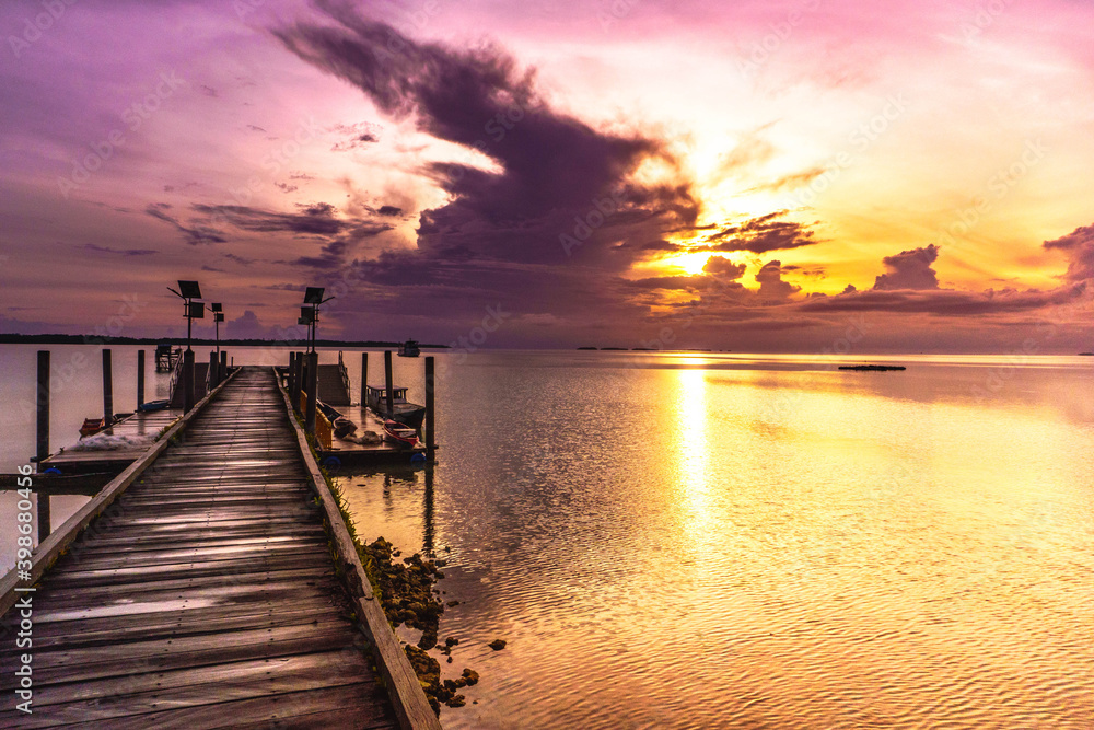Fototapeta premium Sunrise