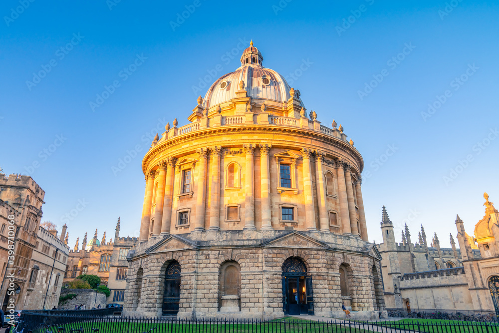  Science Library the Radcliffe Camera in Oxford