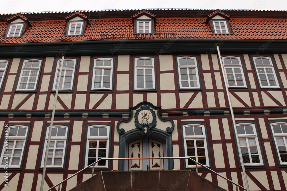 Fototapeta premium Amts-und Gemeindehaus in Wingerode im Eichsfeld
