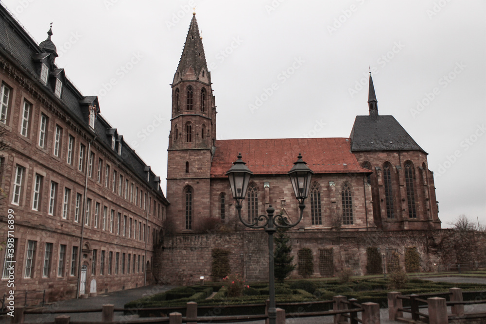 Heilbad Heiligenstadt; St.-Marien-Kirche mit Barockgarten