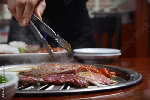 Korean cuisine : barbecue grill