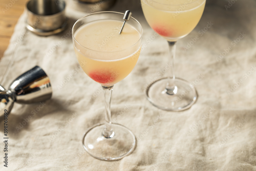 Refreshing Boozy Casino Cocktail Refreshing Boozy Casino Cocktail