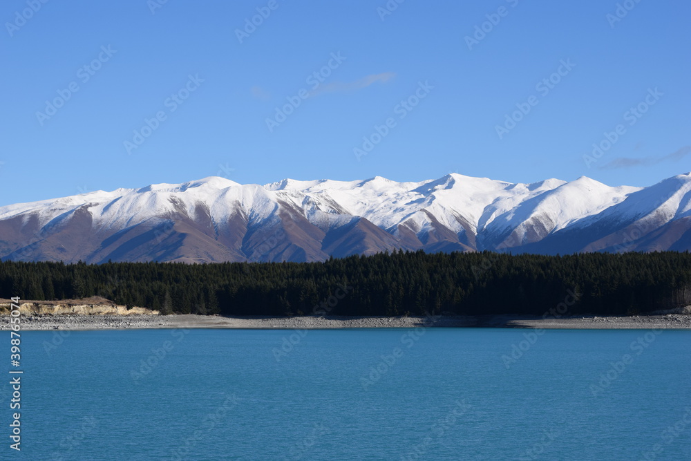Incredible Lake Pukaki with Mt Cook (New Zealand).