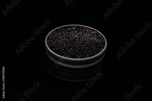 Fototapeta Naklejka Na Ścianę i Meble -  Caviar in a metal box