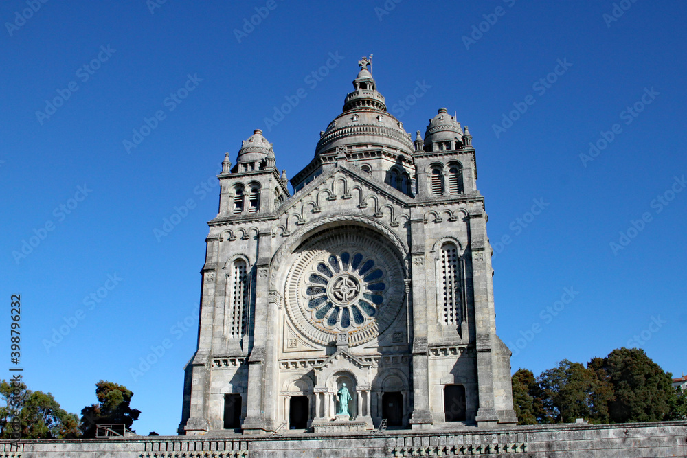 Basilica of the Sacred Heart of Jesus, in Viana do Castelo, Northern Portugal. This Basilica has a spectacular panoramic view of the town, 200m below