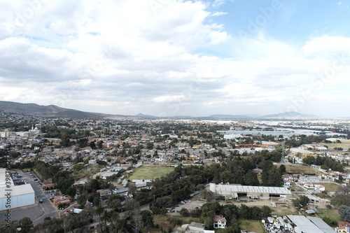 Sitio de construcción desde las alturas - Construction site and industrial 