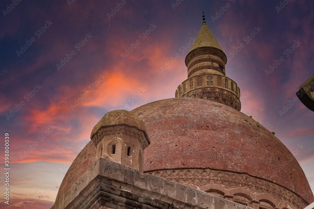 Agri, Turkey - May 2018: The minaret of Ishak Pasha Palace near Dogubayazit in Eastern Turkey. Beautiful brown mosque in the middle east. Different view to İshak Pasa Palace at sunset or sunrise Agri, Turkey - May 2018: The minaret of Ishak Pasha Palace near Dogubayazit in Eastern Turkey. Beautiful brown mosque in the middle east. Different view to İshak Pasa Palace at sunset or sunrise