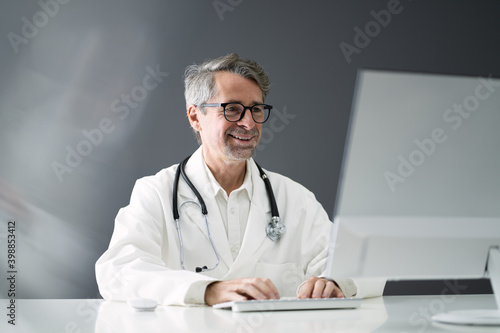 Doctor Computer Video Conference