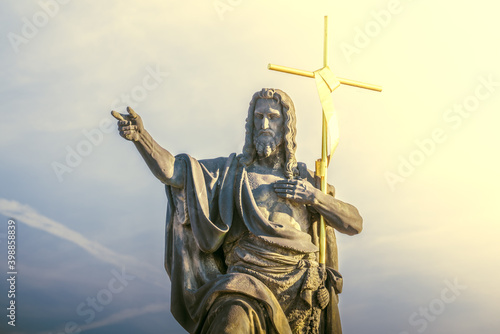 Fényképezés Sculpture of St