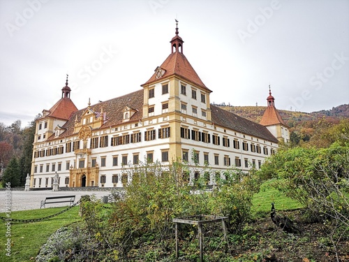 Schloss Eggenberg Graz im Herbst