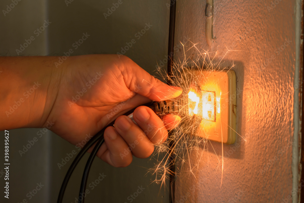 Shortcircuiting resulting in sparks caused by substandard electrical